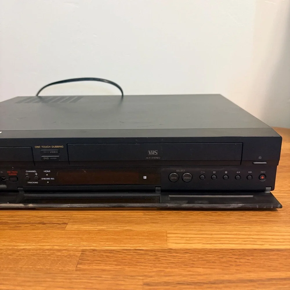 FOR PARTS Sony DVD Recorder VCR Combo RDR-VX525 HDMI 1080i Upscaling NOT WORKING